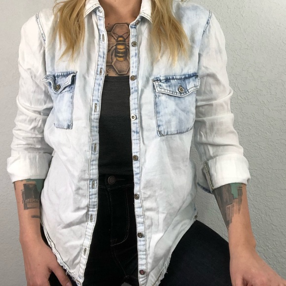 Garage Tops - Grg Mtl Garage Chambray Light Wash Button Up Shirt